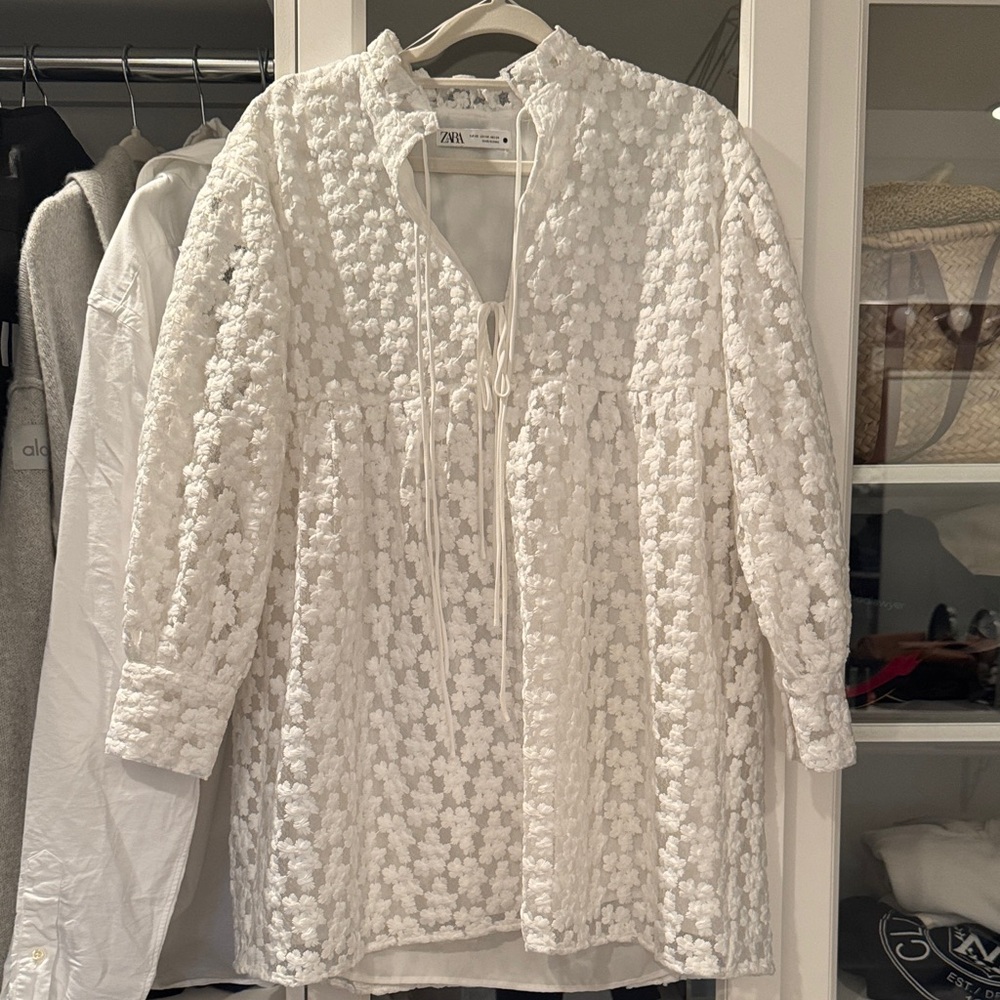 Zara Ivory Floral Lace Dress